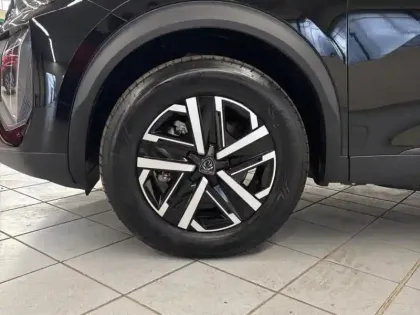 Photo 8 Peugeot 2008  e- 136ch Active