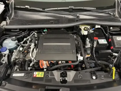 Photo 9 Peugeot 2008  e- 136ch Active