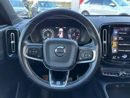 Photo 14 Volvo Xc40  D3 AdBlue 150ch R-Design Geartronic 8