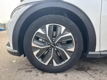 Photo 8 Kia Ev6  229ch Air Active 2WD