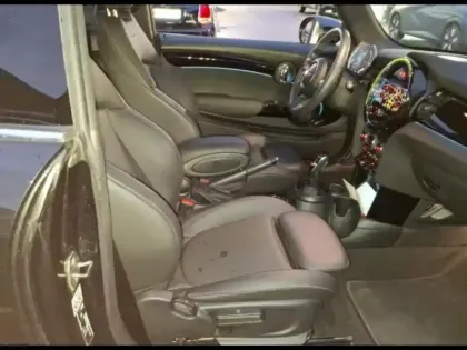 Photo 2 Mini Mini  Cooper 136ch Edition Premium BVA7