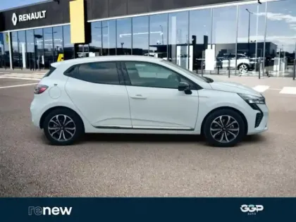 Photo 6 Renault Clio  1.6 E-Tech 145ch full hybrid Techno - 24