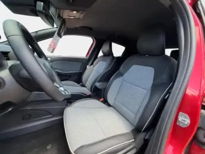 Photo 23 Renault Clio  1.6 E-Tech 145ch full hybrid Techno - 24