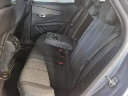 Photo 10 Peugeot 3008  1.5 BlueHDi 130ch S&S Roadtrip EAT8