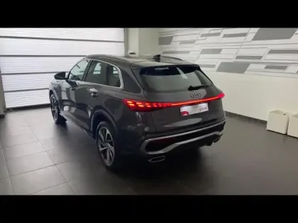 Photo 19 Audi Q5  2.0 e-hybrid 299ch S line quattro S tronic 7
