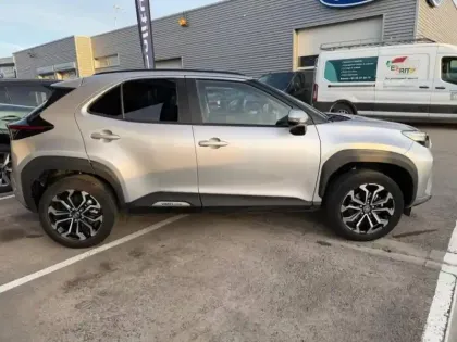 Photo 3 Toyota Yaris  Cross 116h Design MY22