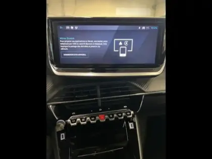 Photo 14 Peugeot 2008  1.2 PureTech 130ch S&S Allure EAT8