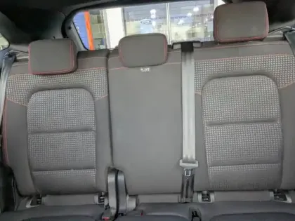 Photo 11 Ford Kuga  2.5 Duratec 190ch FHEV E85 ST-Line BVA