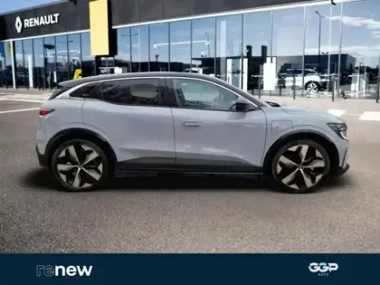 Photo 6 Renault Megane  E-Tech Electric EV60 220ch Iconic optimum charge -C