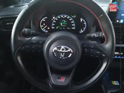 Photo 11 Toyota Yaris  Cross 116h GR Sport MY22