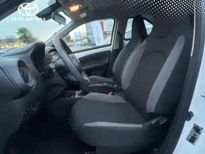 Photo 11 Toyota Aygo 1.0 VVT-i 72 Active Business