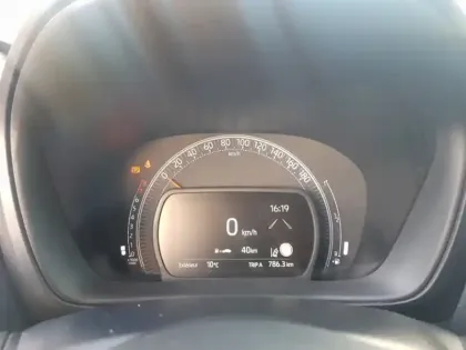 Photo 11 Toyota Aygo 1.0 VVT-i 72 Design