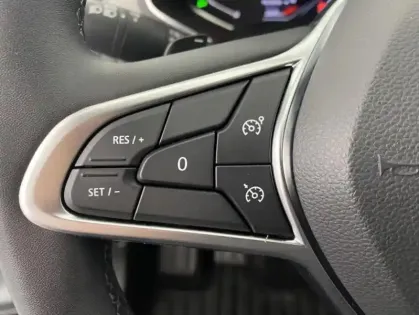 Photo 12 Renault Captur TCe 140 EDC 21 Intens 5p