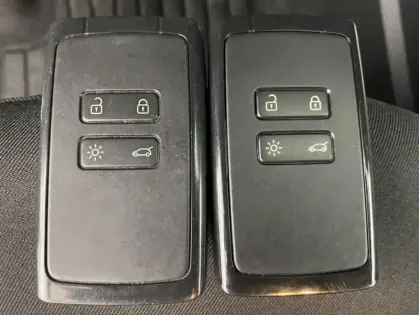 Photo 23 Dacia Duster Blue dCi 115 4x4 15 ans 5p