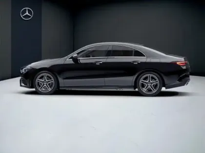 Photo 30 Mercedes CLA Coupé 180 AMG Line