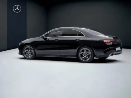 Photo 28 Mercedes CLA Coupé 180 AMG Line