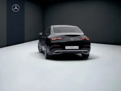 Photo 24 Mercedes CLA Coupé 180 AMG Line