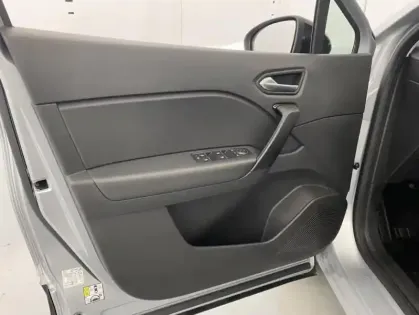 Photo 10 Renault Captur TCe 130 EDC FAP Business 5p