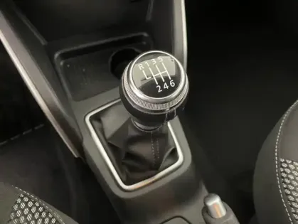 Photo 20 Dacia Duster Blue dCi 115 4x2 Prestige 5p