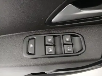 Photo 19 Dacia Duster ECO-G 100 4x2 Expression