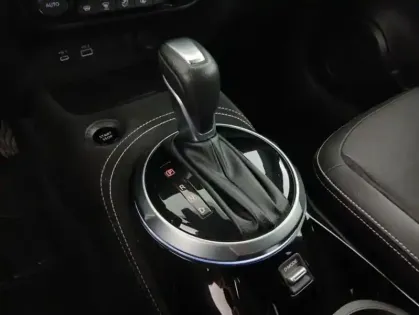 Photo 23 Nissan Juke HYBRID 143 N-Design