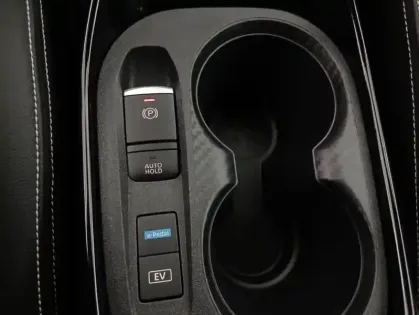 Photo 22 Nissan Juke HYBRID 143 N-Design