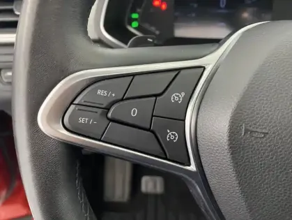 Photo 15 Renault Captur TCe 130 EDC FAP Intens 5p