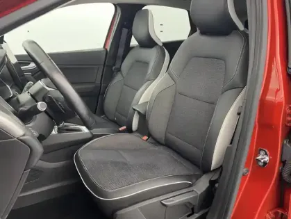 Photo 12 Renault Captur TCe 130 EDC FAP Intens 5p