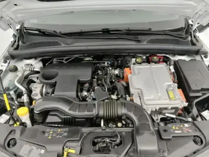 Photo 18 Renault Clio V E-Tech full hybrid 145 ch GSR2 Techno