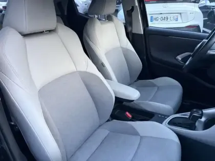 Photo 16 Toyota Yaris Hybrid Iconic 1.5 116 ch