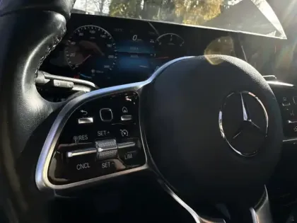 Photo 27 Mercedes Classe B 220D PROGRESSIVE 190CH BVA8 ATTELAGE ELEC MULTIBEAM CAMERA ECLAIRAGE D'AMB