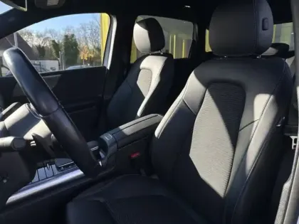 Photo 17 Mercedes Classe B 220D PROGRESSIVE 190CH BVA8 ATTELAGE ELEC MULTIBEAM CAMERA ECLAIRAGE D'AMB