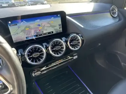 Photo 21 Mercedes Classe B 220D PROGRESSIVE 190CH BVA8 ATTELAGE ELEC MULTIBEAM CAMERA ECLAIRAGE D'AMB