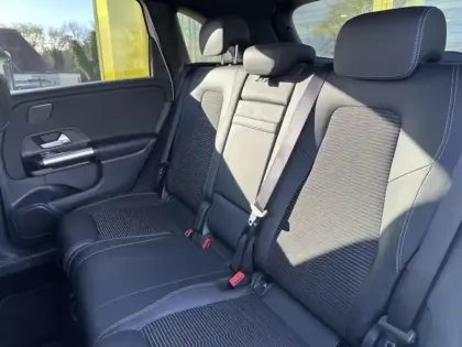 Photo 19 Mercedes Classe B 220D PROGRESSIVE 190CH BVA8 ATTELAGE ELEC MULTIBEAM CAMERA ECLAIRAGE D'AMB