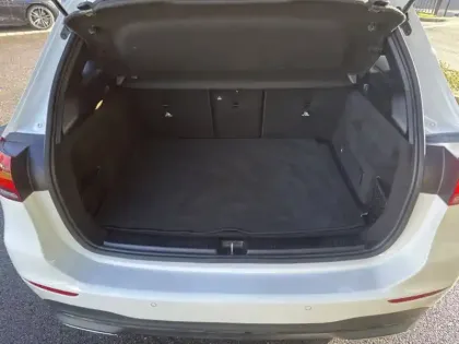 Photo 9 Mercedes Classe B 220D PROGRESSIVE 190CH BVA8 ATTELAGE ELEC MULTIBEAM CAMERA ECLAIRAGE D'AMB