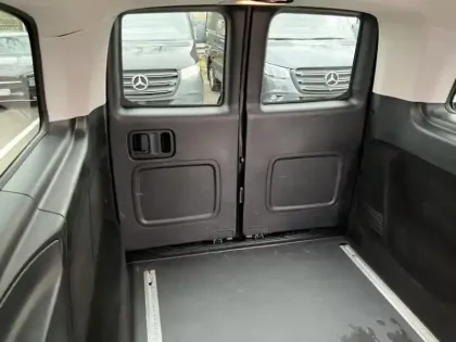 Photo 21 Mercedes Vito Fourgon 116 CDI Mixto XL 163ch 5 places 41.575euro