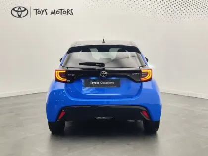 Photo 7 Toyota Yaris Hybride 130h Première
