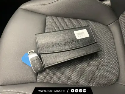 Photo 15 Mercedes GLA 200 d Progressive Line