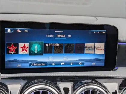 Photo 27 Mercedes Classe A 200 d AMG LINE TO SIEGES CONDUCTEUR ET PASSAGER