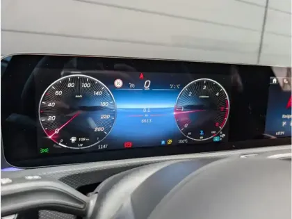 Photo 31 Mercedes Classe A 200 d AMG LINE TO SIEGES CONDUCTEUR ET PASSAGER