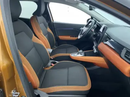 Photo 25 Renault Captur Blue dCi 115 EDC Intens 5p