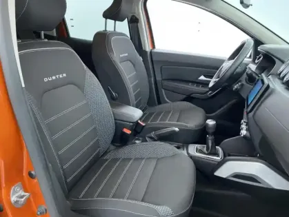 Photo 24 Dacia Duster Blue dCi 115 4x2 Prestige + 5p