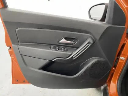 Photo 11 Dacia Duster Blue dCi 115 4x2 Prestige + 5p