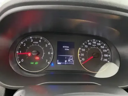 Photo 15 Dacia Duster Blue dCi 115 4x2 Prestige + 5p