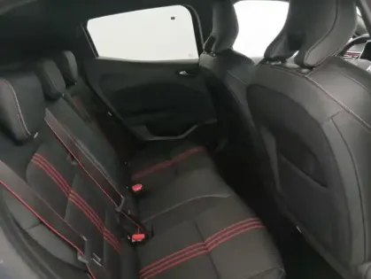 Photo 14 Renault Clio V TCe 90 - 21 R.S. Line