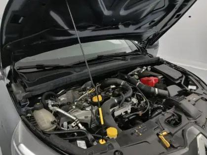 Photo 18 Renault Clio V TCe 90 - 21 R.S. Line