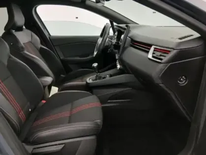 Photo 13 Renault Clio V TCe 90 - 21 R.S. Line