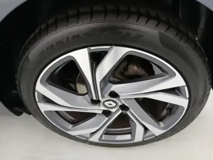 Photo 16 Renault Clio V TCe 90 - 21 R.S. Line