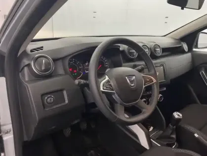 Photo 13 Dacia Duster Blue dCi 115 4x2 Prestige 5p