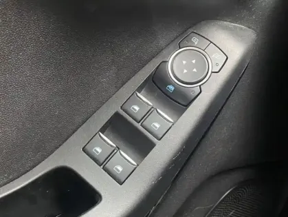 Photo 6 Ford Fiesta VII 1.1 75PS COOL & CONNECT